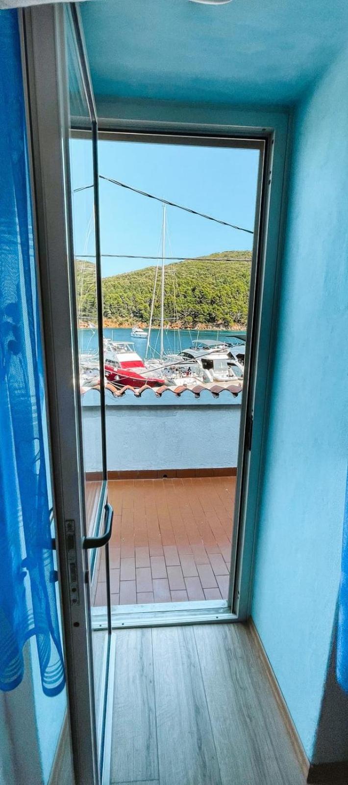 Guesthouse Porto Cres Exterior foto